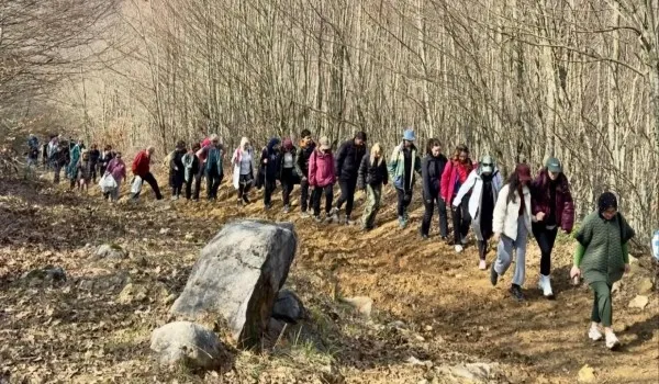 Mysia Yolları’nda Bahar Yürüyüşü Keyfi 